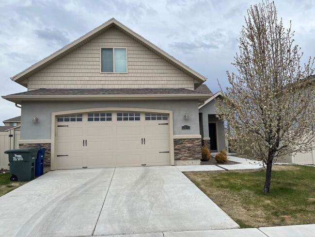 Photo - Executive Home In Elko