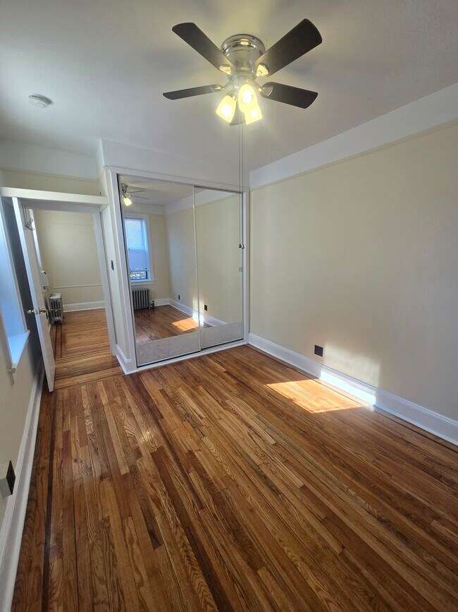 Photo - 46 Kelly Pky Unit 204