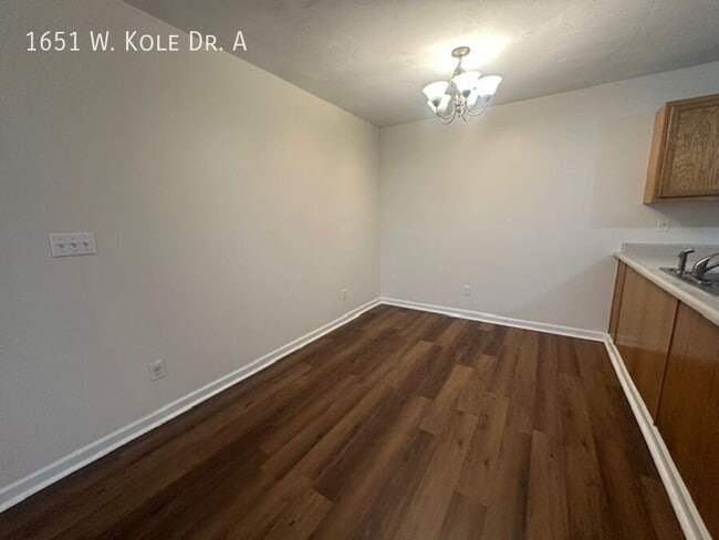 Photo - 1651 W Kole Dr