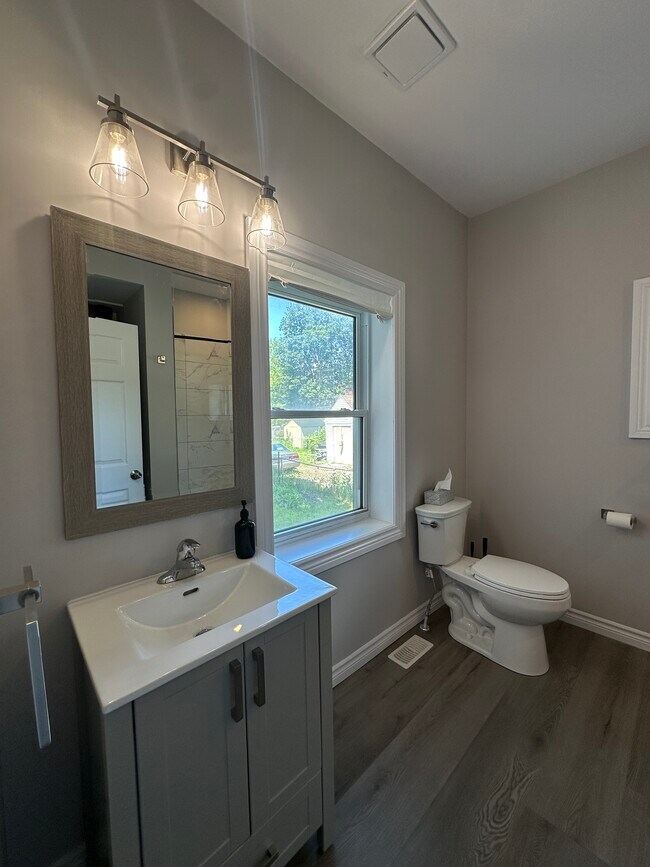 Photo - 263 Bethune St
