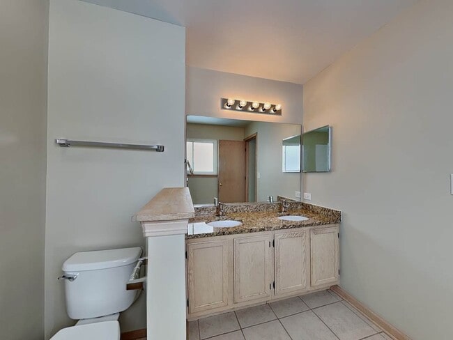 Photo - 322 Clarewood Cir