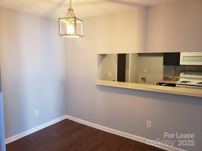 Photo - 4416 Sharon Chase Dr