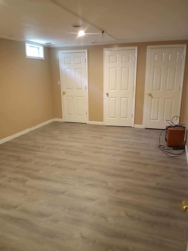 Living Room/Room - 60 S Main St Unit B Downstairs