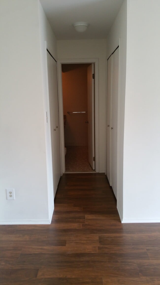 Photo - 24291 Evergreen Rd Unit EvergreenWoods