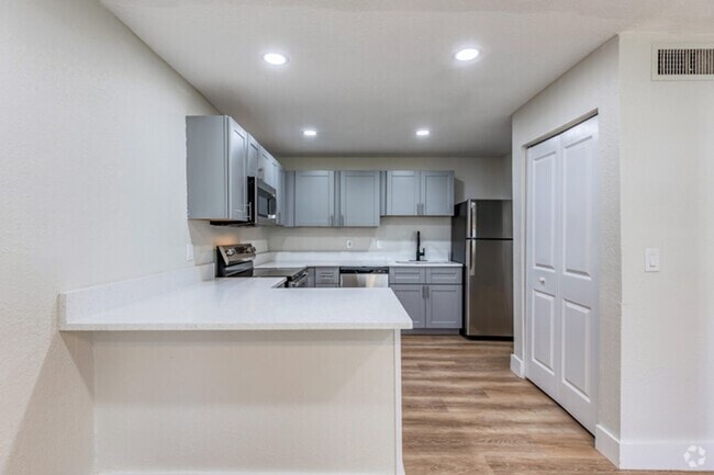 Flagler Pointe Apartments