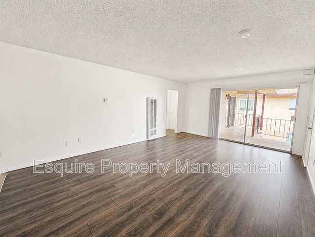 Photo - 2056 N Ventura Rd Unidad #3