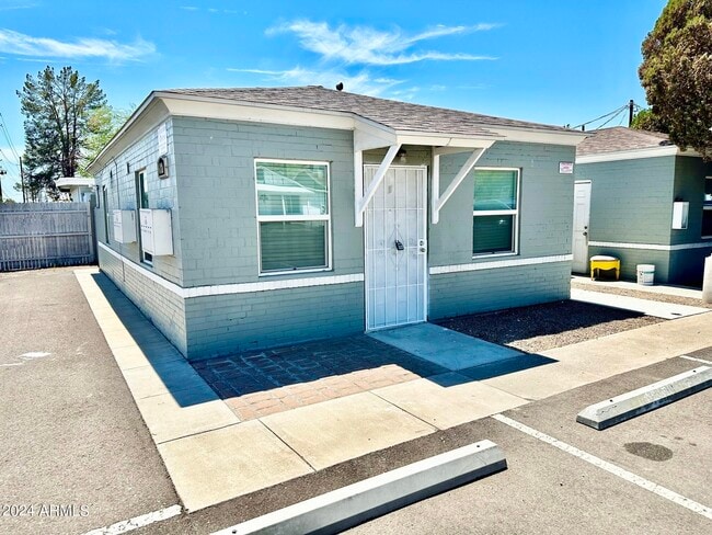 Building Photo - 6808 N 23rd Ave