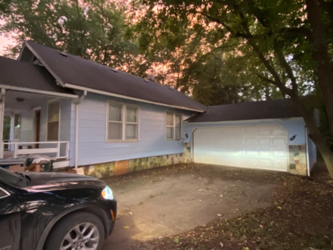 Photo - 407 Watts Ave