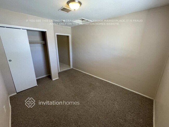 Photo - 4301 N 48th Dr