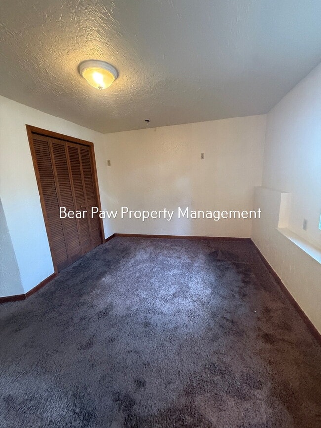 Photo - One Bedroom, plus Office Duplex in North Evergreen that includes Utilities! Unit L