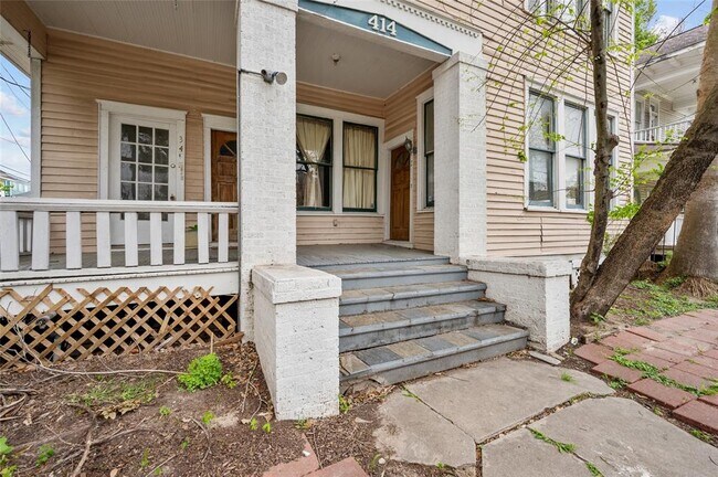 Photo - 414 W Drew St Unit 2