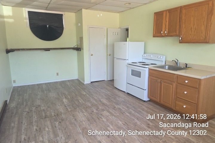 Photo - 414 Sacandaga Rd Unit Apartment 7