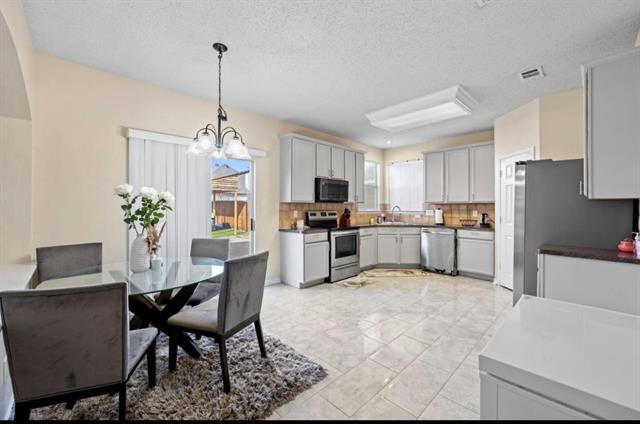 Photo - 4524 Lodestone Ln