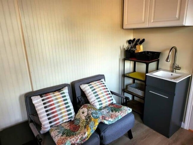 Photo - 6267 Hampton Dr N