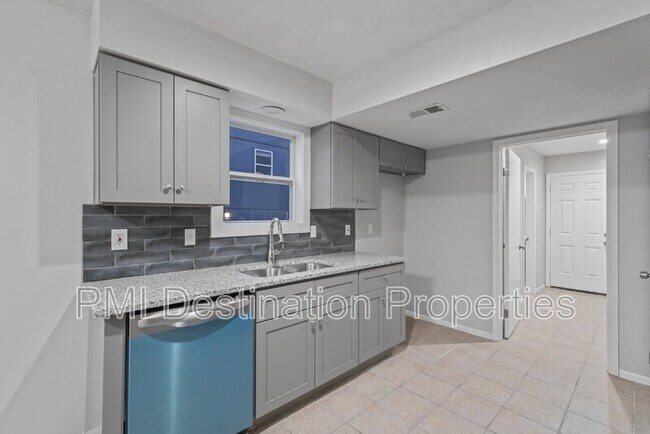 Photo - 16306 W 141st Terrace