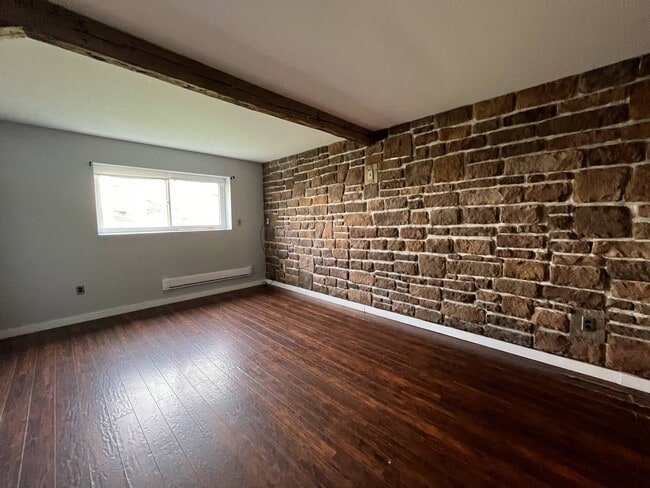 Photo - 18 Prince St Unit 2