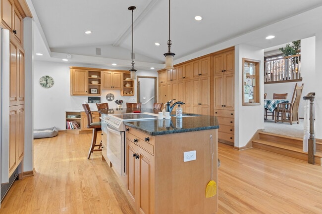 Photo - 8820 Neal Ave N