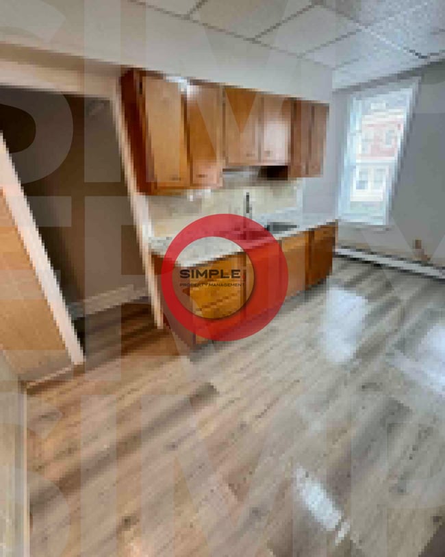 Photo - 167 W Windsor St Unit Apartment 1
