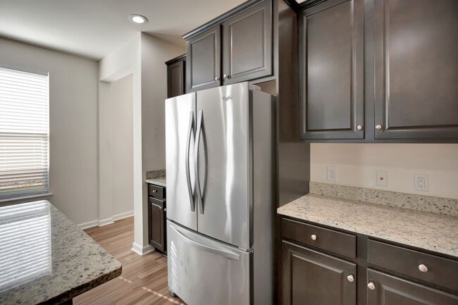 Photo - Beautiful 3-Bed Drakesborough Home with Do...