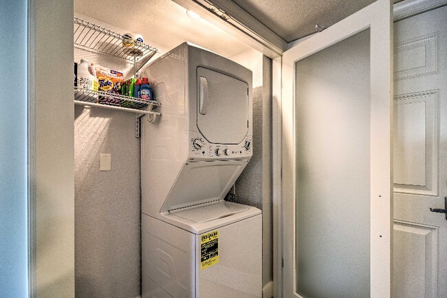 Photo - 1250 Gulf Blvd Unidad 1005