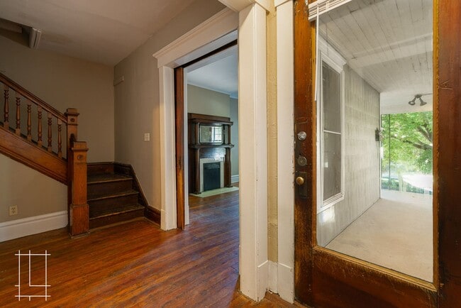 Photo - 860-862 Dennison Ave Unit 862 Dennison Ave