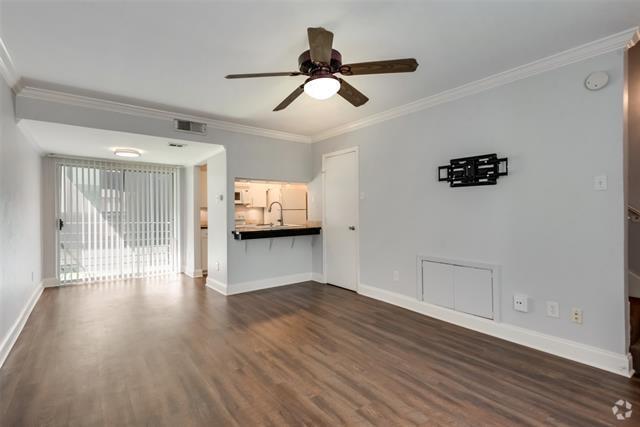 Building Photo - 4211 Holland Ave Unit 203 Rental