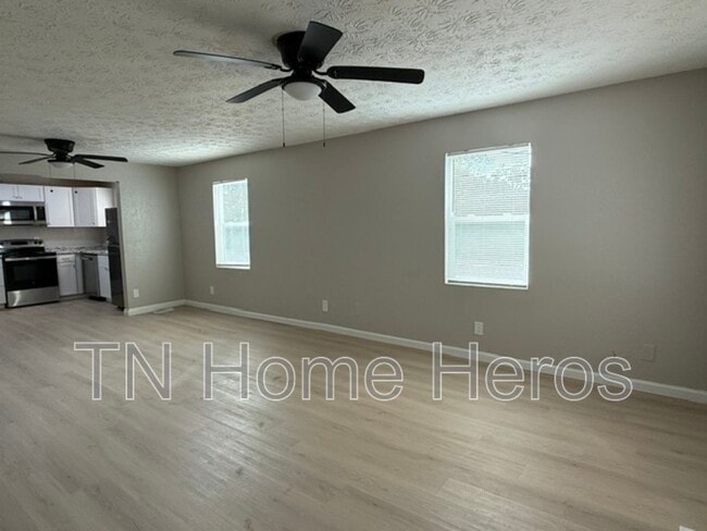 Photo - 1201 Karnes Ave