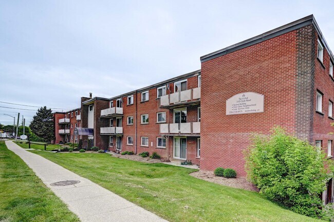 Photo - Ravine View Apartments