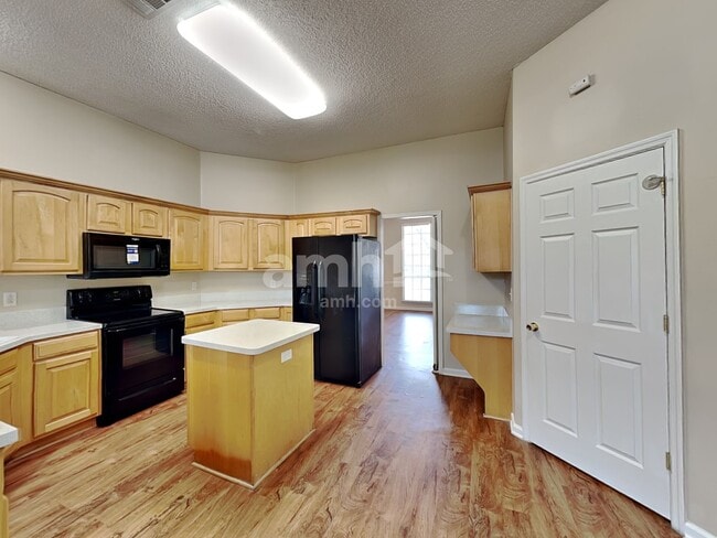 Photo - 5530 Alexis Forest Ln