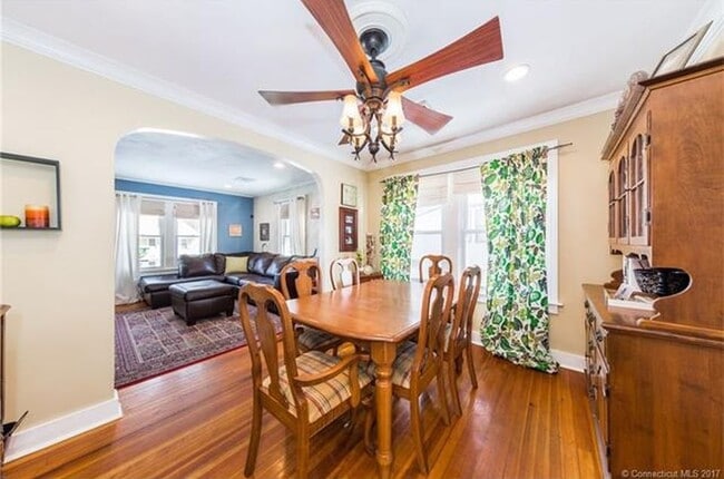 Photo - 60 Cypress St