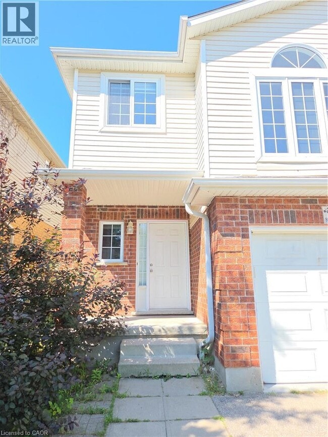 Photo - 673 Butternut Ave