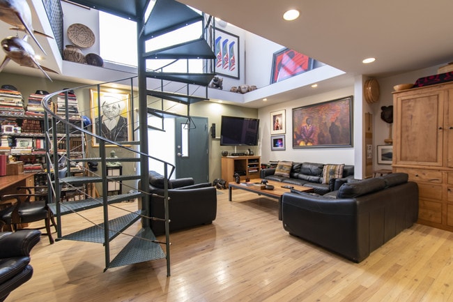 Photo - 2144 Ashland Ave Unidad 3