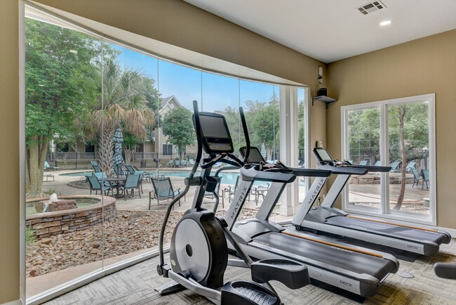 Gimnasio en Stone Oak en Parmer - Stone Oak @ Parmer