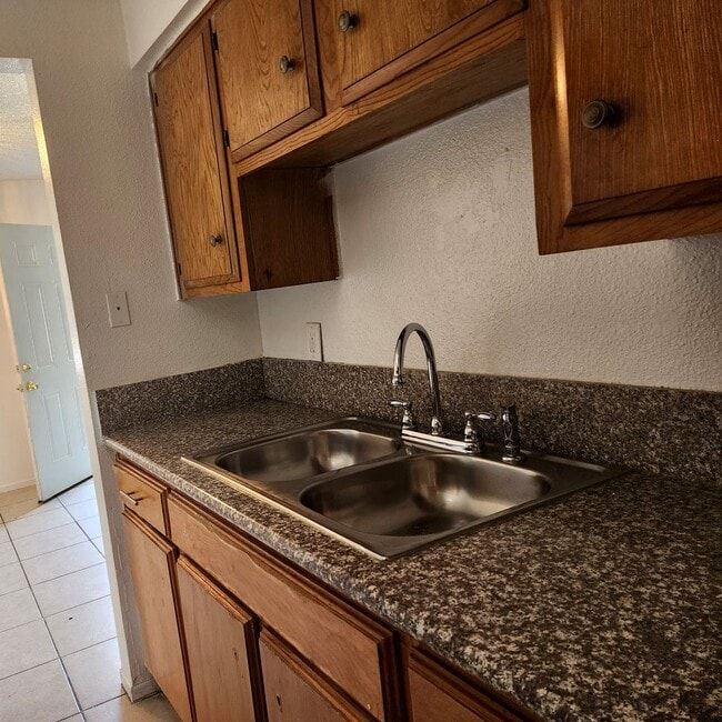 Photo - SW-3 bedrooms 2.5 baths condo