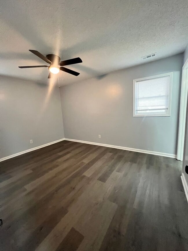 Photo - Charming Single-Family Home with Fenced in Backyard!