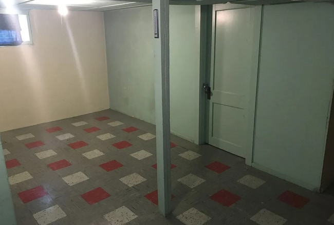 Photo - Charming 3bd - 2ba Home