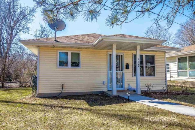 Photo - 219 N Meadow Ln