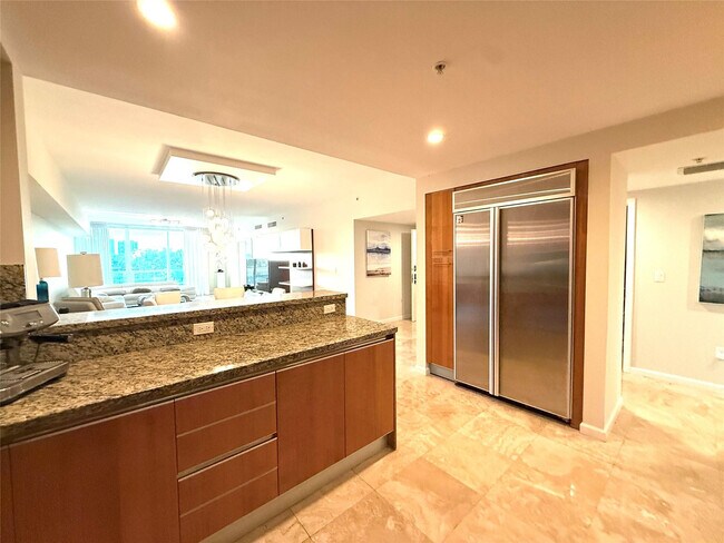 Photo - 45 Hendricks Isle Unidad 403