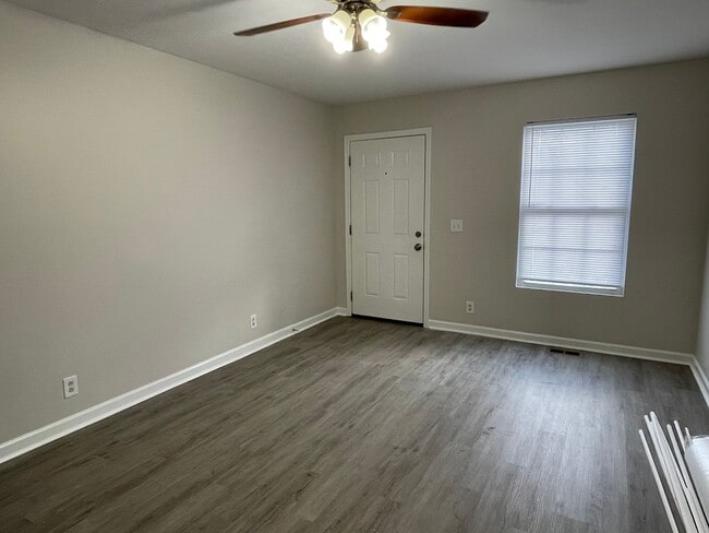 Photo - 1708 Underwood St