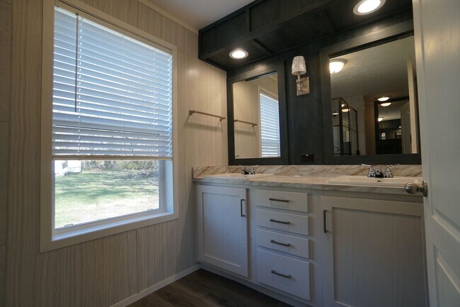 Shadeland Estates