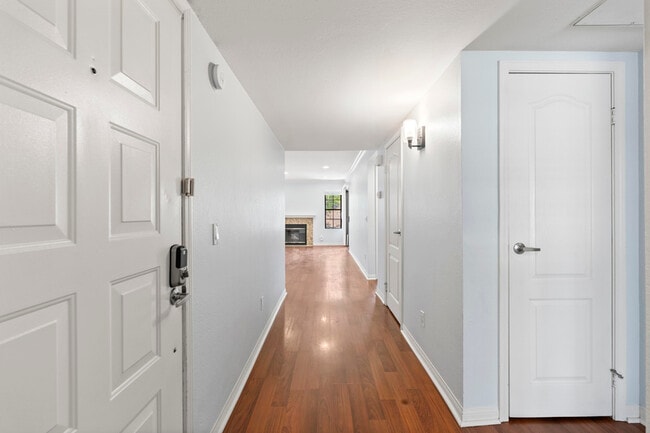 Photo - 12059 Alta Carmel Ct Unit 168