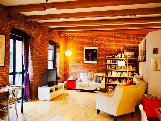 Photo - 11-21 Wormwood St Unit 508