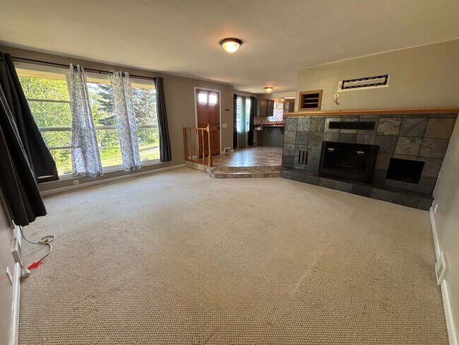 Photo - 3604 Madrona St