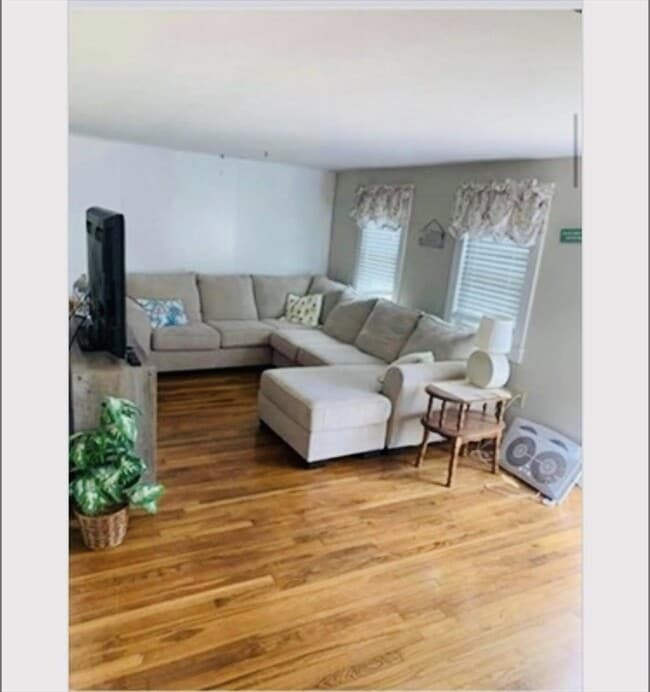 Photo - 90 Wendward Way