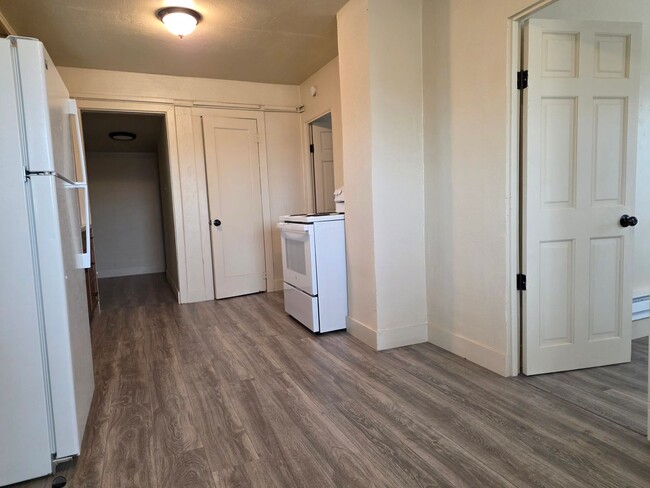 Photo - Cute 2 bedroom