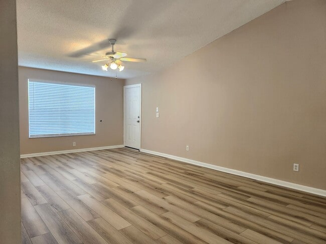 Photo - Duplex for Rent