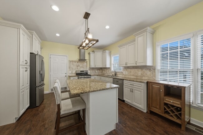 Photo - 8504 Powis Cir