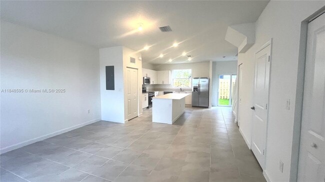 Photo - 1178 SE 2nd St