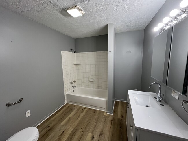 Photo - 510 Locust St