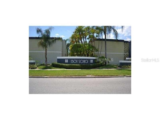 Building Photo - 1301 S Howard Ave Unit B17